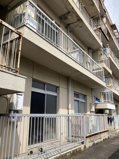 船越マンションの外観画像