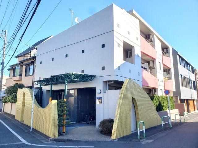 カンタ・ラーモの外観画像