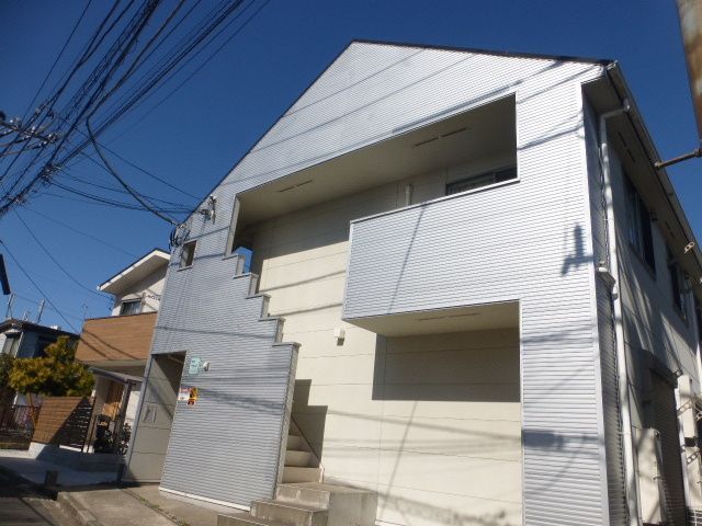 ブレイブ山手A棟の外観画像