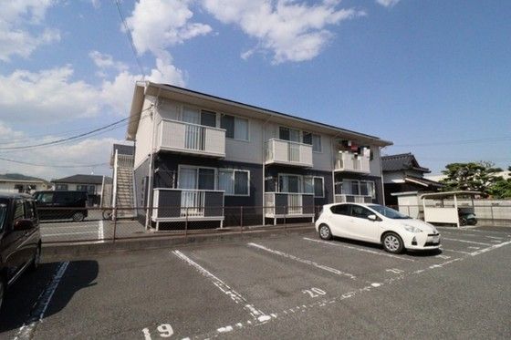 クレールシャトー吉田 B棟の外観画像