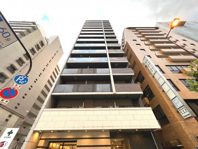 RISING MAISON 本町橋(旧名称:レオンコンフォート本町橋)の外観画像