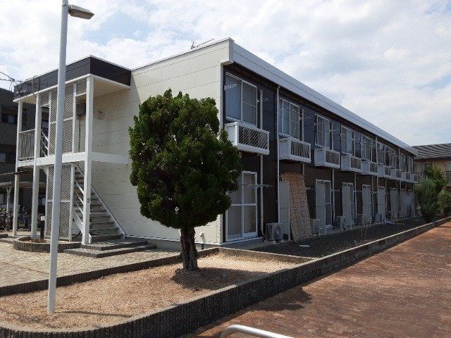 レオパレスアムールⅡの外観画像