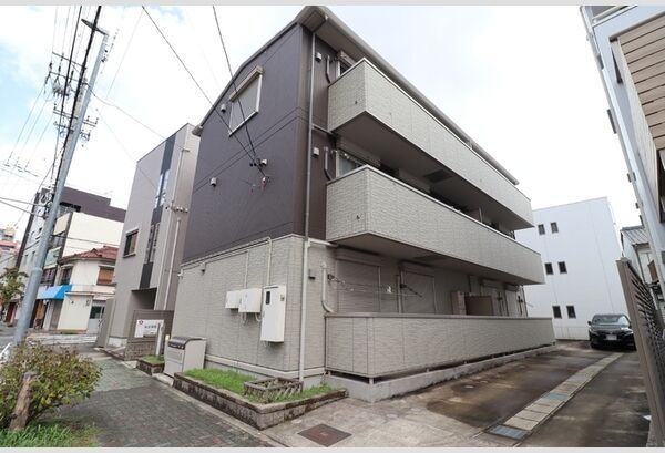 レジデンス春岡の外観画像