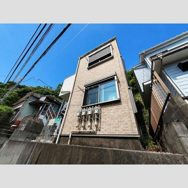 ヒルズ根岸の外観画像