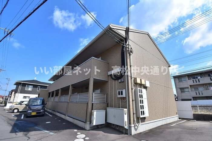 ベルジュ三条の外観画像