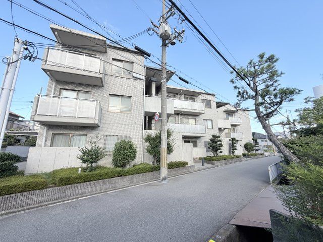 エアフォルク利倉東の外観画像