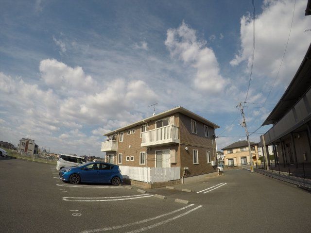 ヴィラ シャルマンCの外観画像