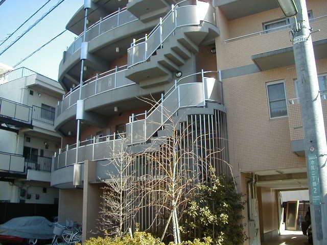 S・ファミーユの外観画像
