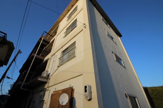 山田ビル(八木9)の外観画像