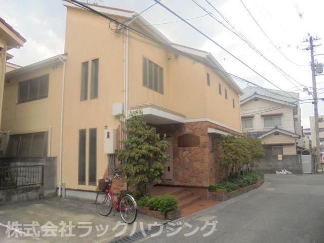 ラ・グリシーヌfの外観画像