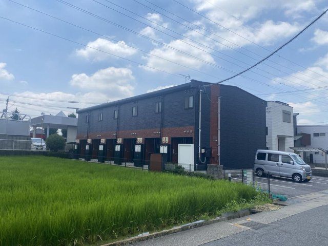 レオパレスプチクローバーの外観画像