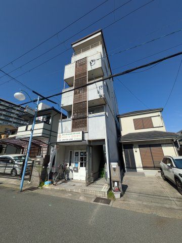 コーポラス栄里の外観画像