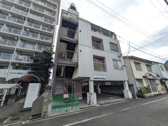 グランドロッソ味酒の外観画像