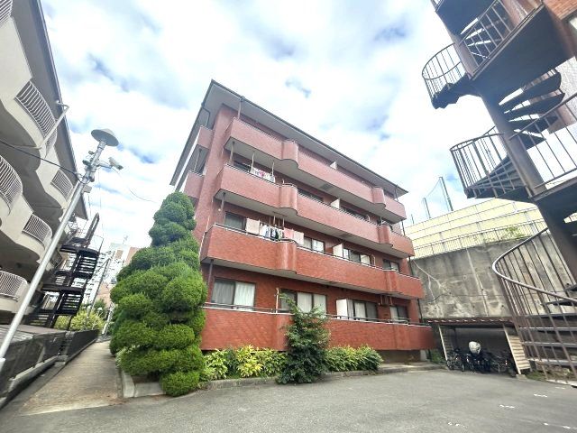 千里泉マンションⅡの外観画像