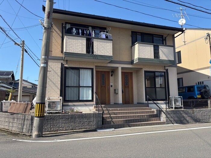 ラ・エーム Cの外観画像
