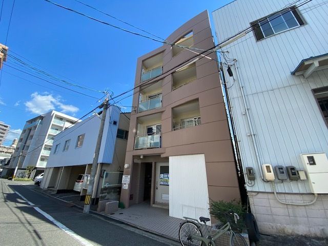 ステップワンの外観画像