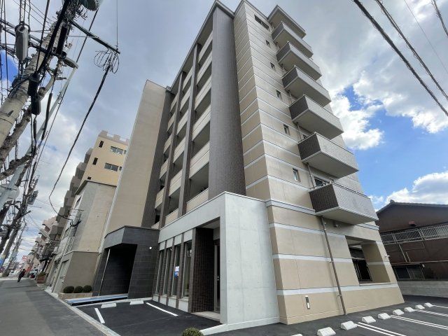 CENTER MARK IBORIの外観画像