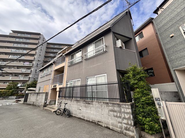 メゾンモモの外観画像
