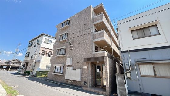 クレセール下伊福の外観画像