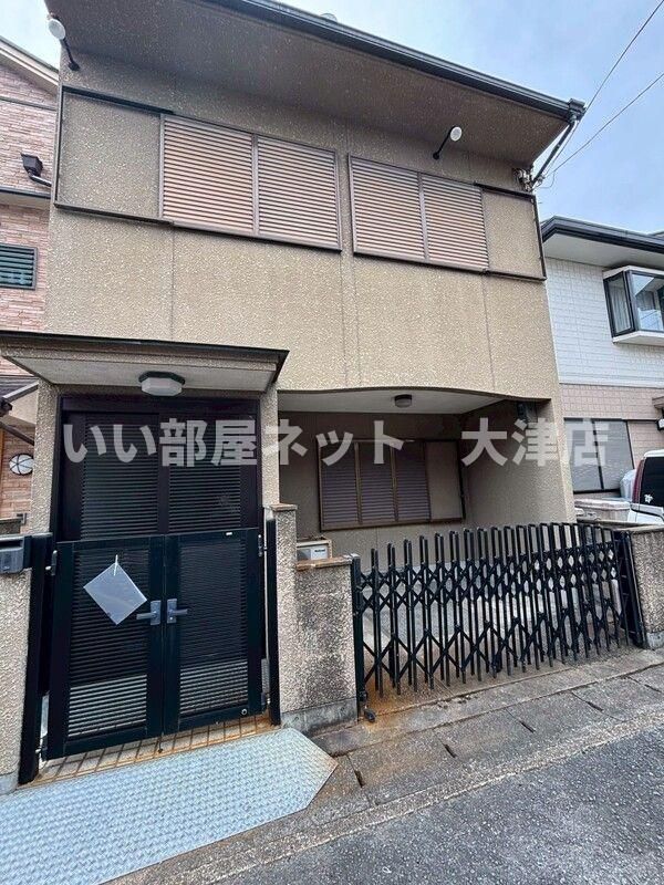 西野楳本町 貸家の外観画像
