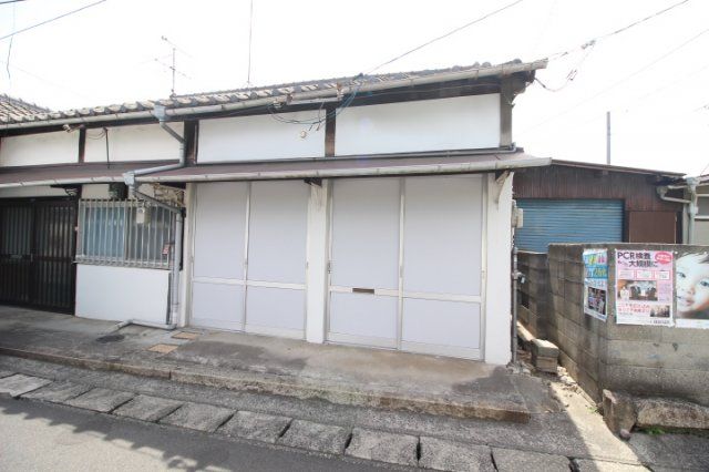 旭東町長屋の外観画像