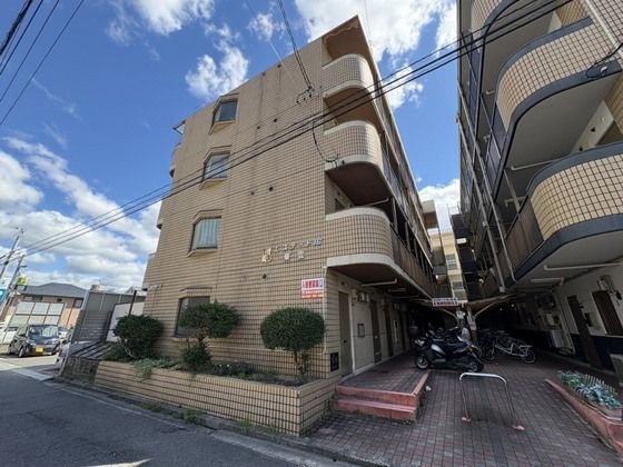 エステート16東雲の外観画像