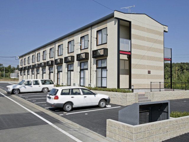 レオパレス立田の杜の外観画像