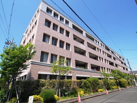 プラネスーペリア枚方牧野公園の外観画像
