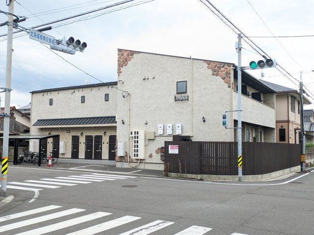 EARL’S COURT北条の外観画像