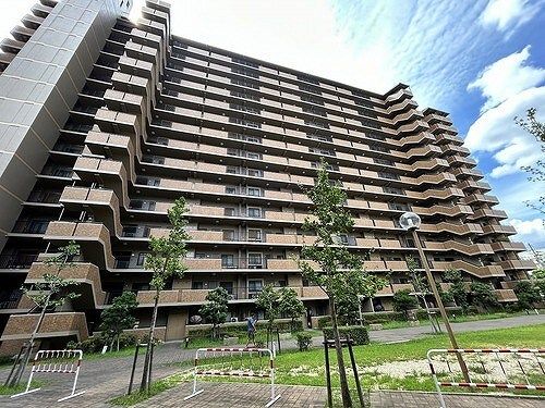 四季彩都いちょう館A棟の外観画像
