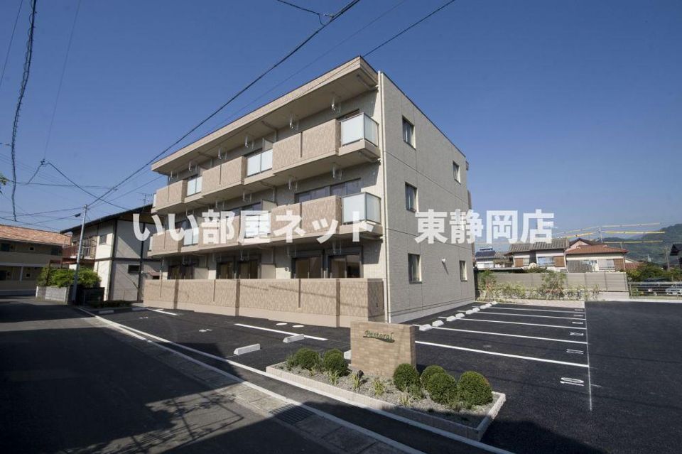 パストラルの外観画像