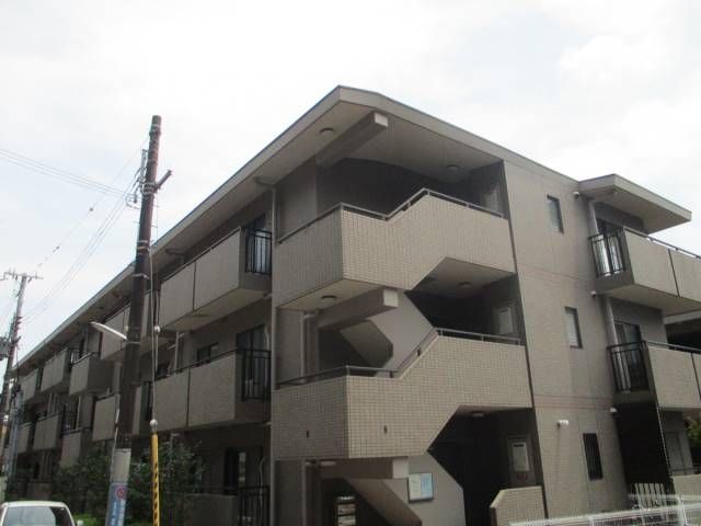 ディオレ新神戸の外観画像