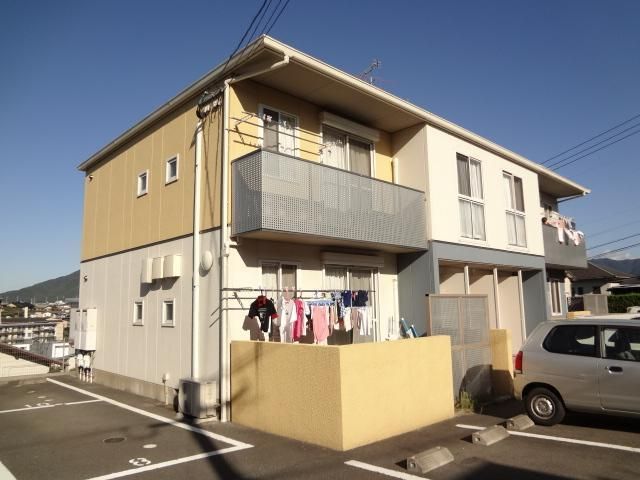 クレセオ通谷Aの外観画像