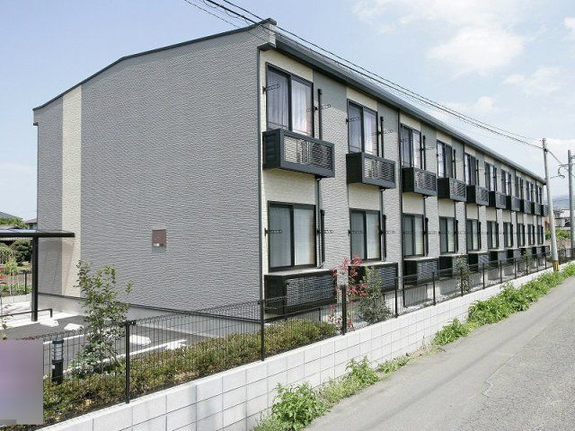 レオパレスSHOW 宮小路の外観画像