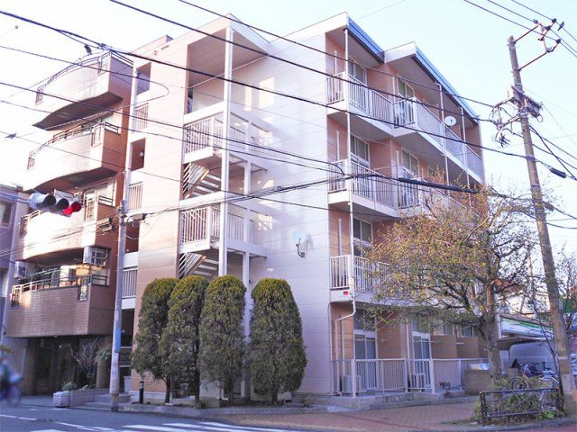 レオパレス藏田の外観画像
