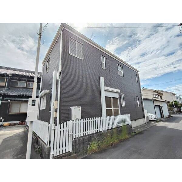 常滑市小倉町5丁目戸建ての外観画像