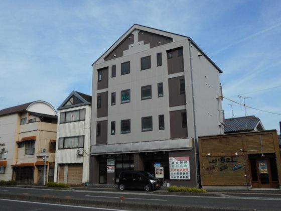 シライシビルの外観画像
