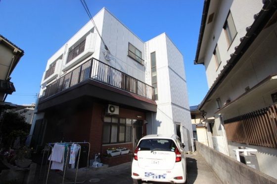 海田町田中マンションの外観画像