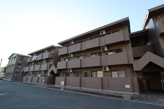 アーバンコート南幸の外観画像