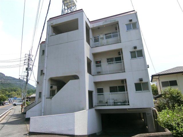 山本ビルの外観画像