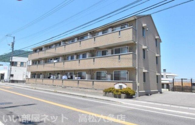 マインパレスⅡ B棟の外観画像
