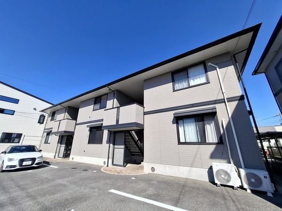 セジュール細馬の外観画像
