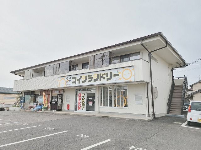 新靖ビルの外観画像