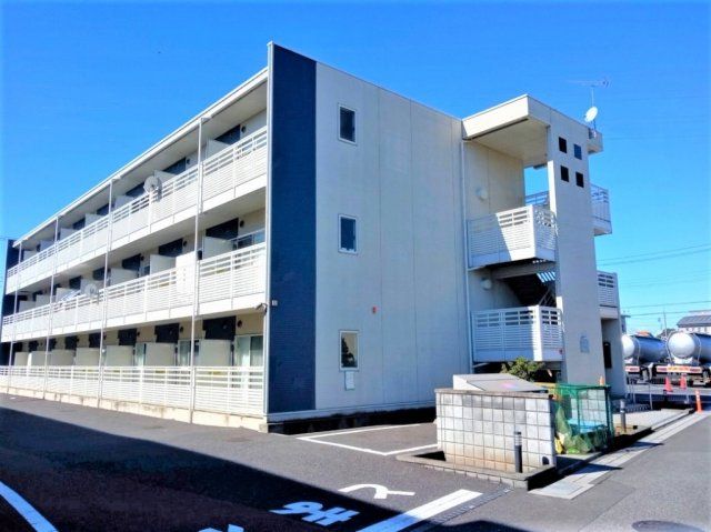 レオネクストエムフラッツ新里の外観画像