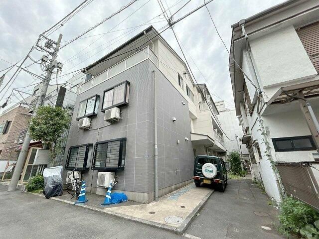 グッドフェローズの外観画像