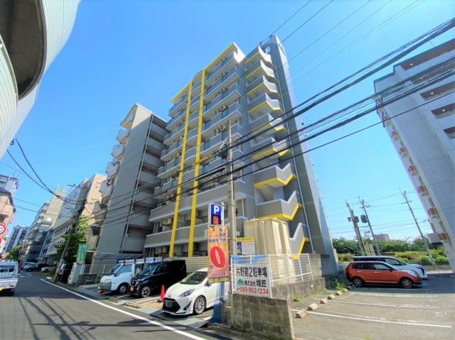 リファレンス片野の外観画像