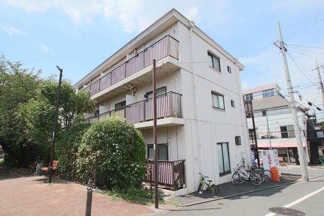 ブラウン館の外観画像
