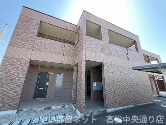 センチュリーMの外観画像