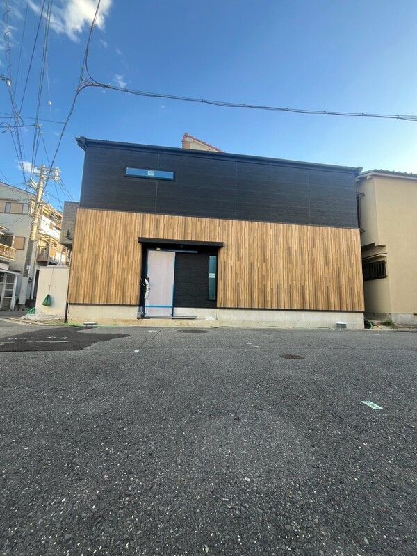 高槻市津之江町ガレージハウスの外観画像
