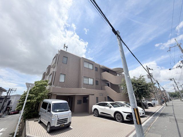 プレスティージ北の岡の外観画像